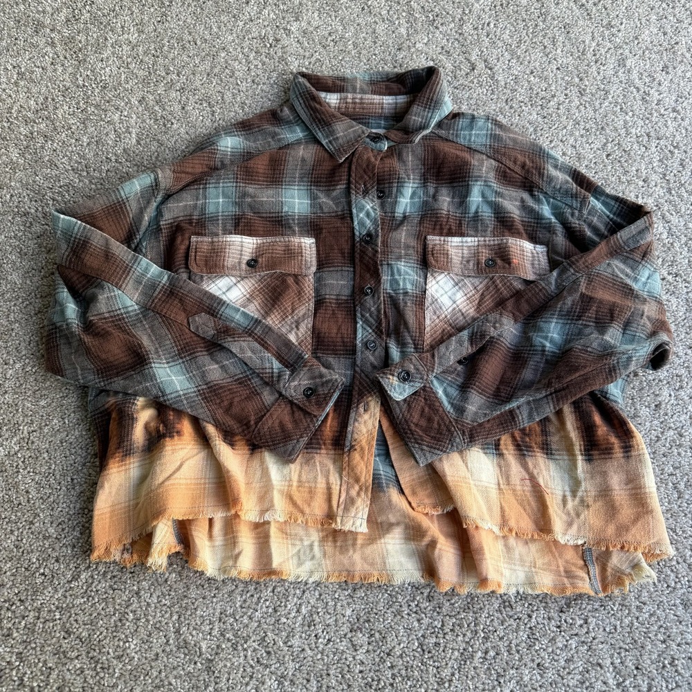 Oli & Hali Shirt Womens M Brown Plaid Bleach Dye Cropped Flannel Button Up Top